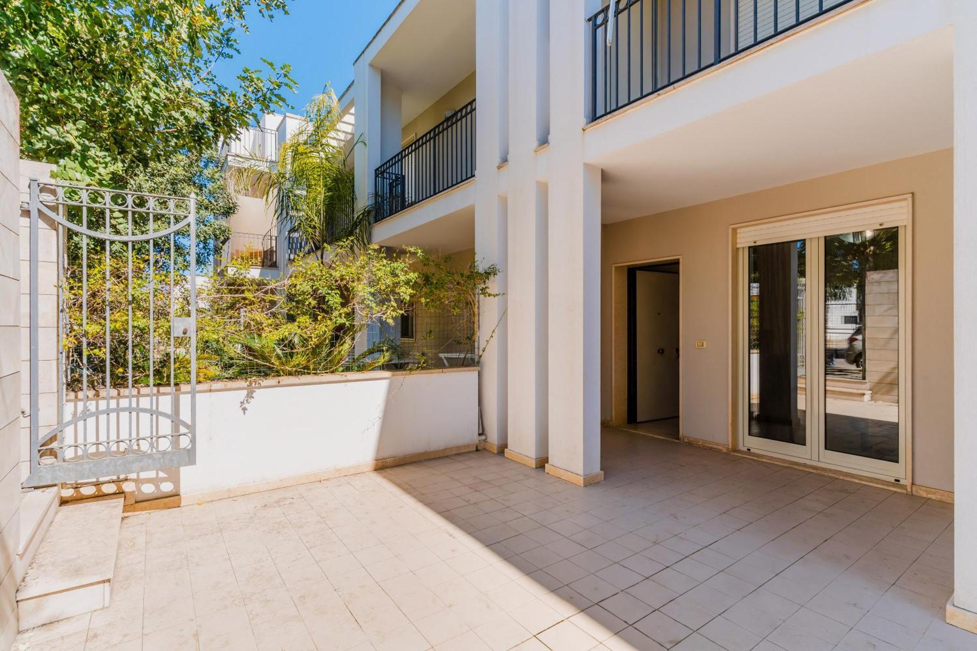 Casa Vacanze Elettra In Centro Otranto Exterior photo
